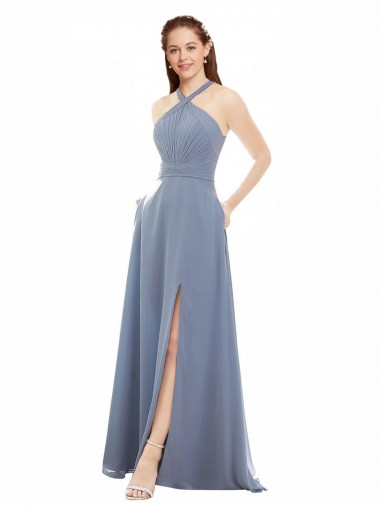 Fournisseurs de Bleu poussiéreux Trapèze Licou Col Haut Mousseline Longue Robes demoiselle d'honneur